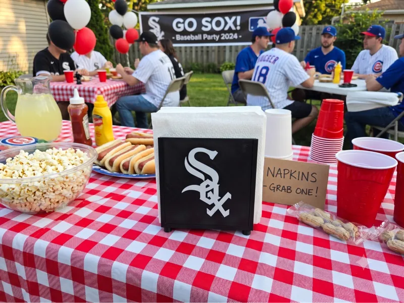 Interchangeable Napkin Holder - Chicago Whitesox