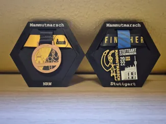 Medaillenhalter (medal holder)
