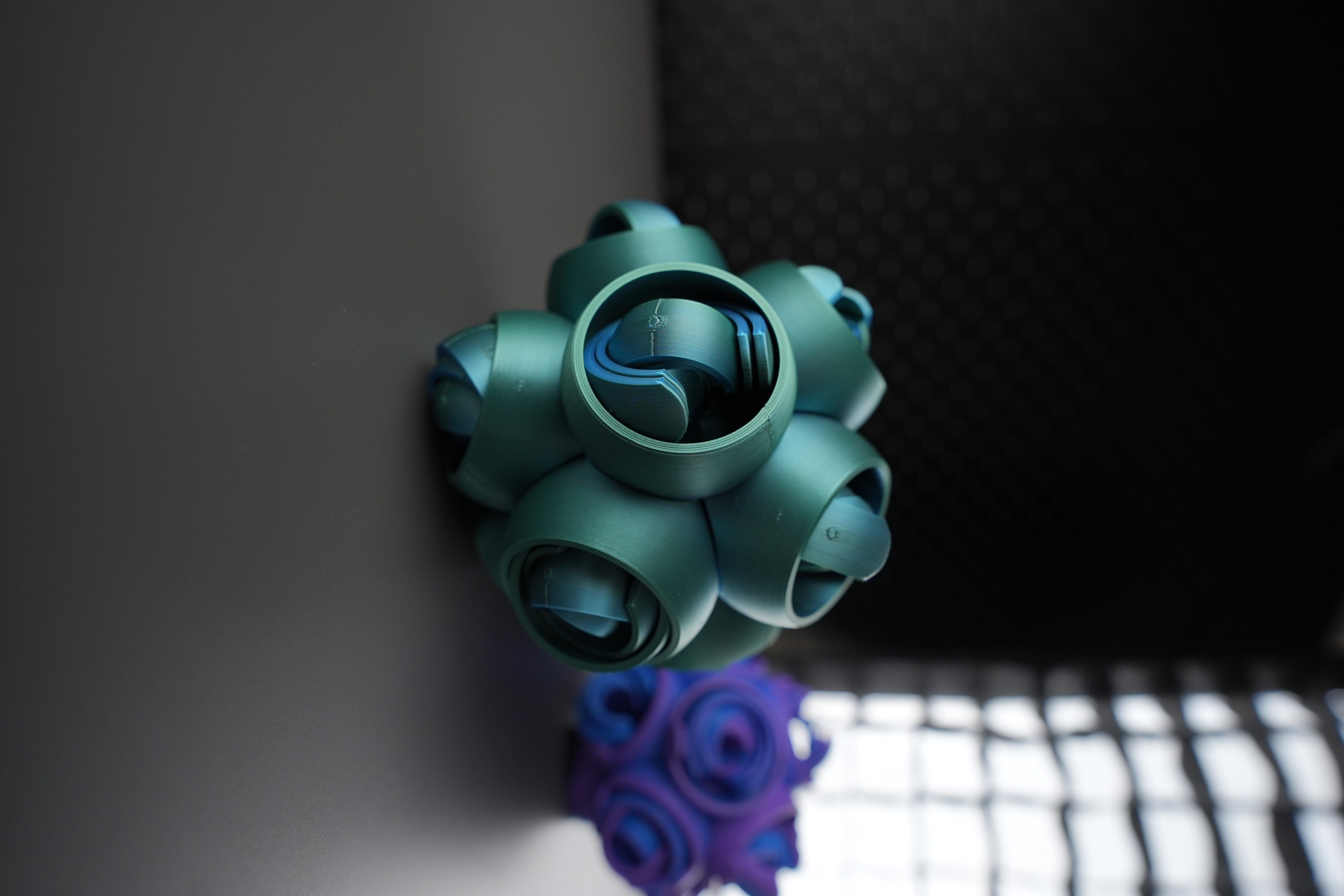 Miniatura 3 do modelo 3D Gyro Orb