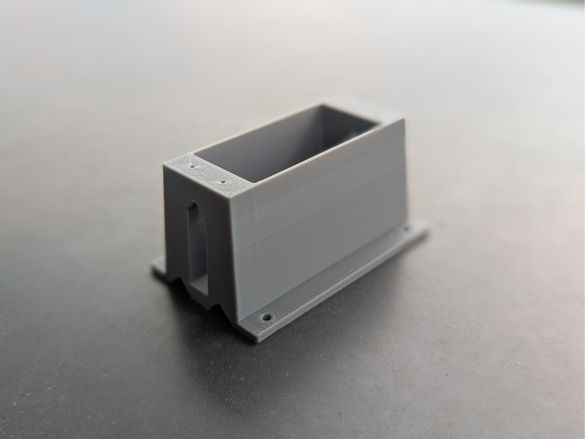 Universal Servo Mount