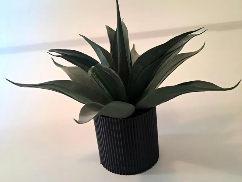 Modern flower pot vase
