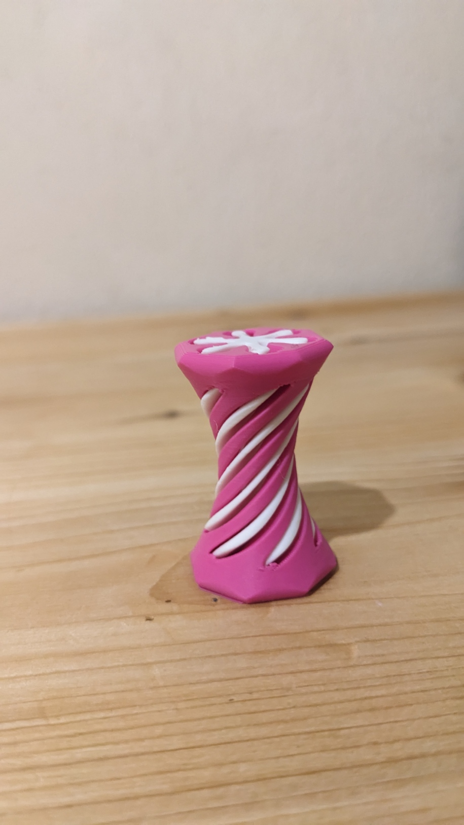 Miniatura 4 do modelo 3D OctaTower Spiral
