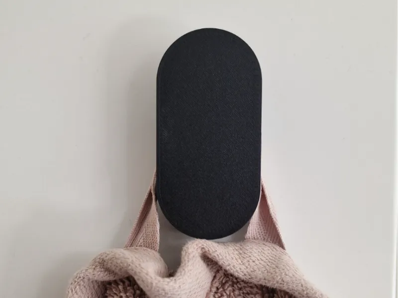 Magnetic hook