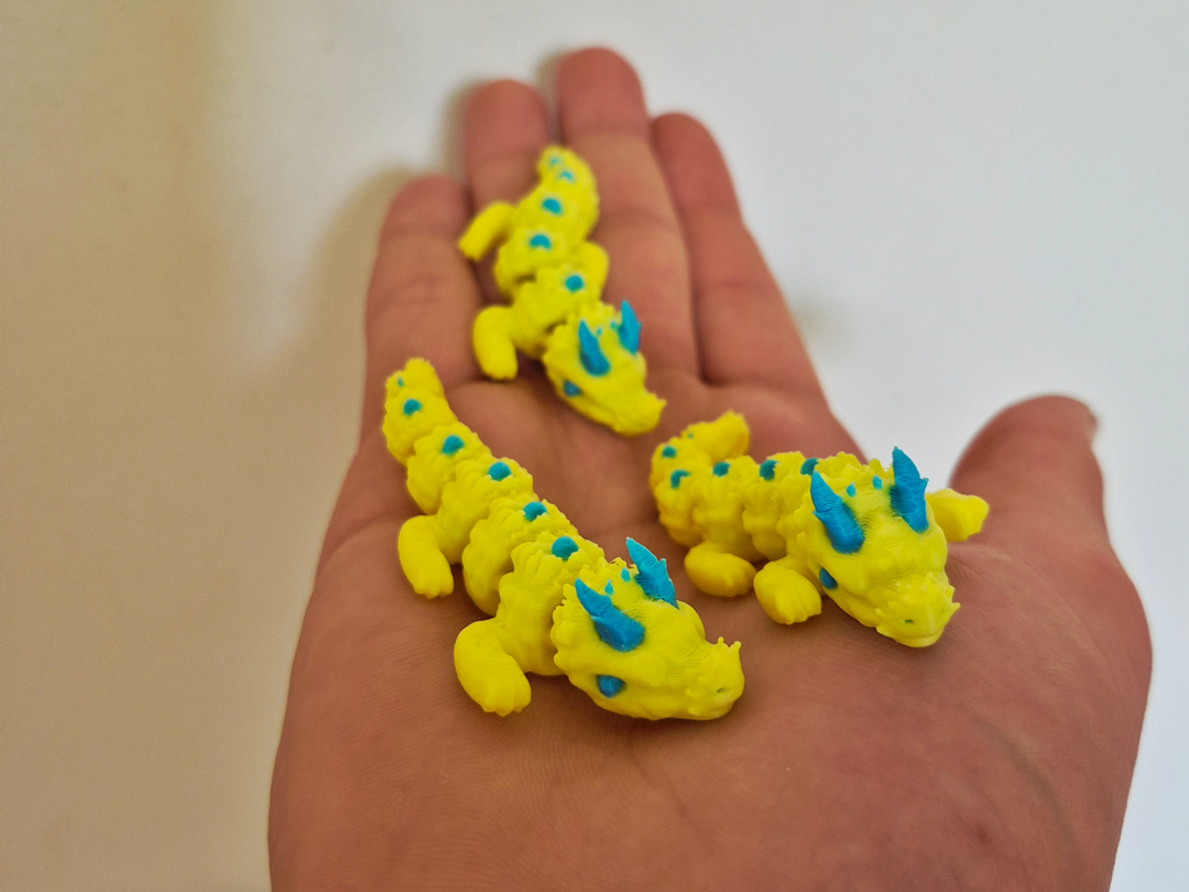 flexi dragon keychain