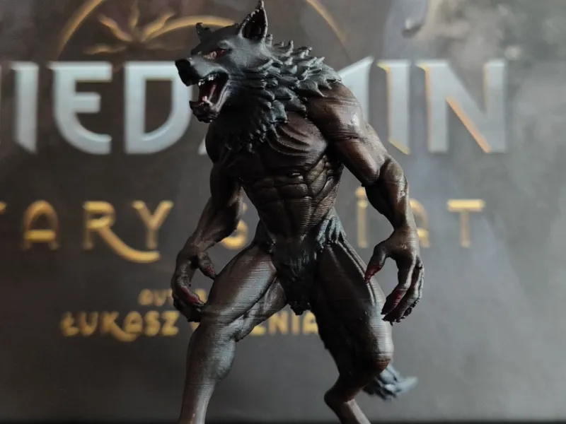 Standing werewolf figurine 3d