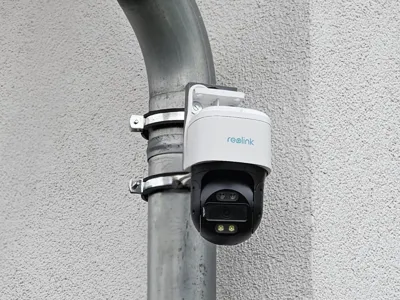 Reolink Gutter Mount