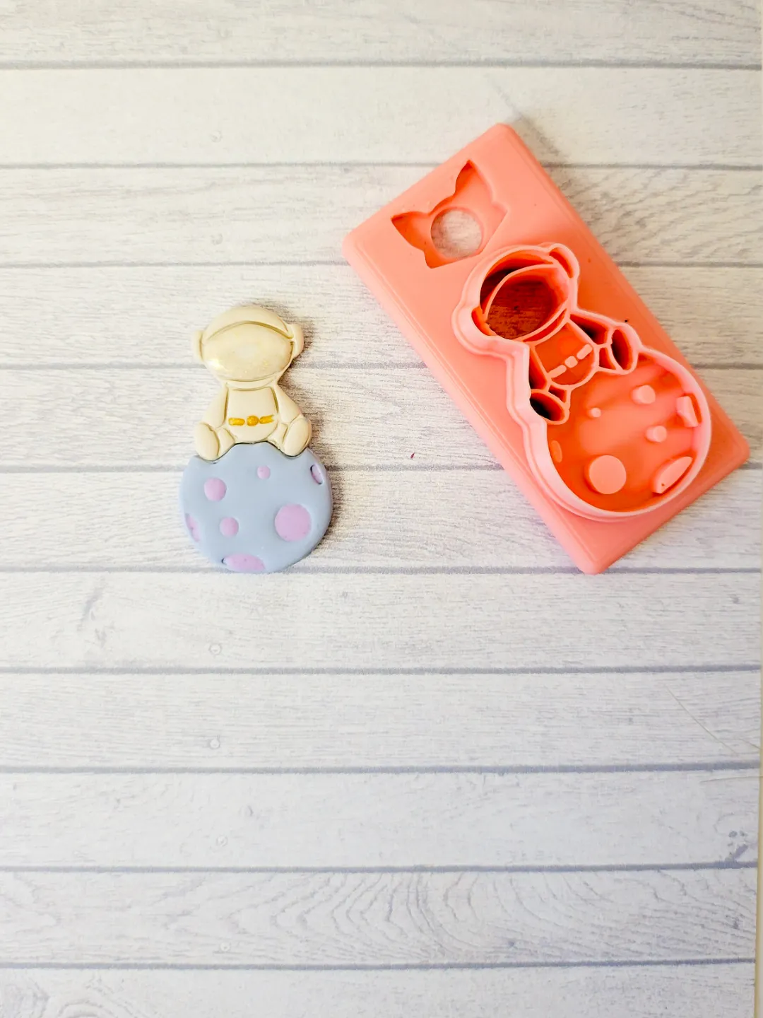 Astronaut on the Moon Polymer Clay Earring Cutter view 2