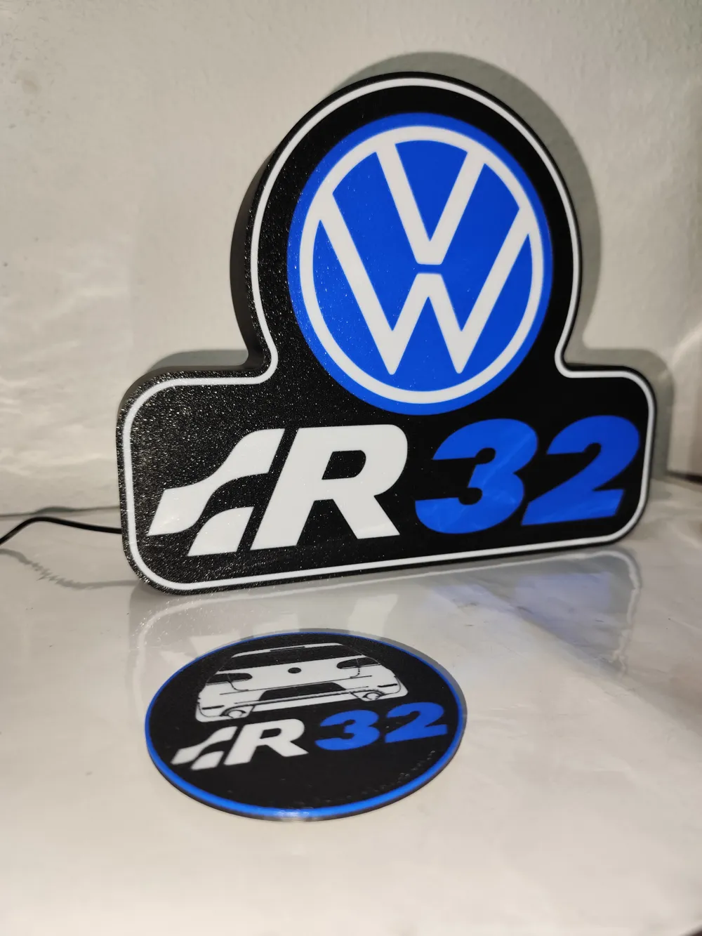 VW R32 Inspired Lamp by MY LIGHT MakerWorld: Download Free 3D Models
