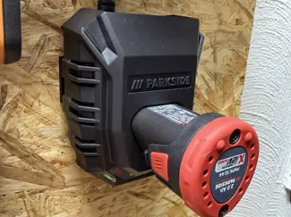 Parkside 12V PLGK 12 A3 Wandhalter Ladegerät