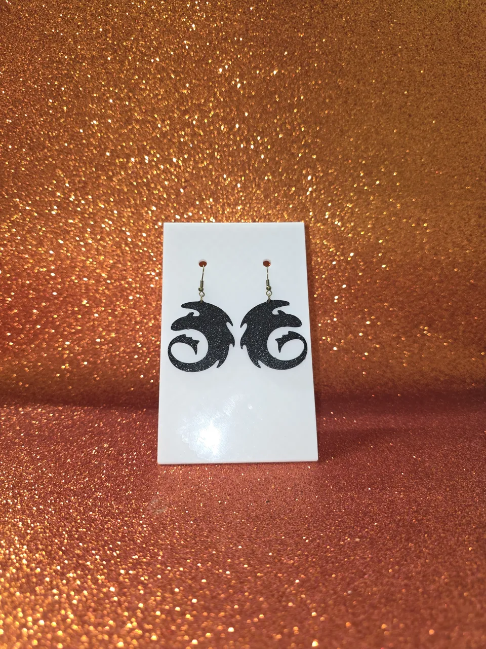 Night fury v2 earrings view 2