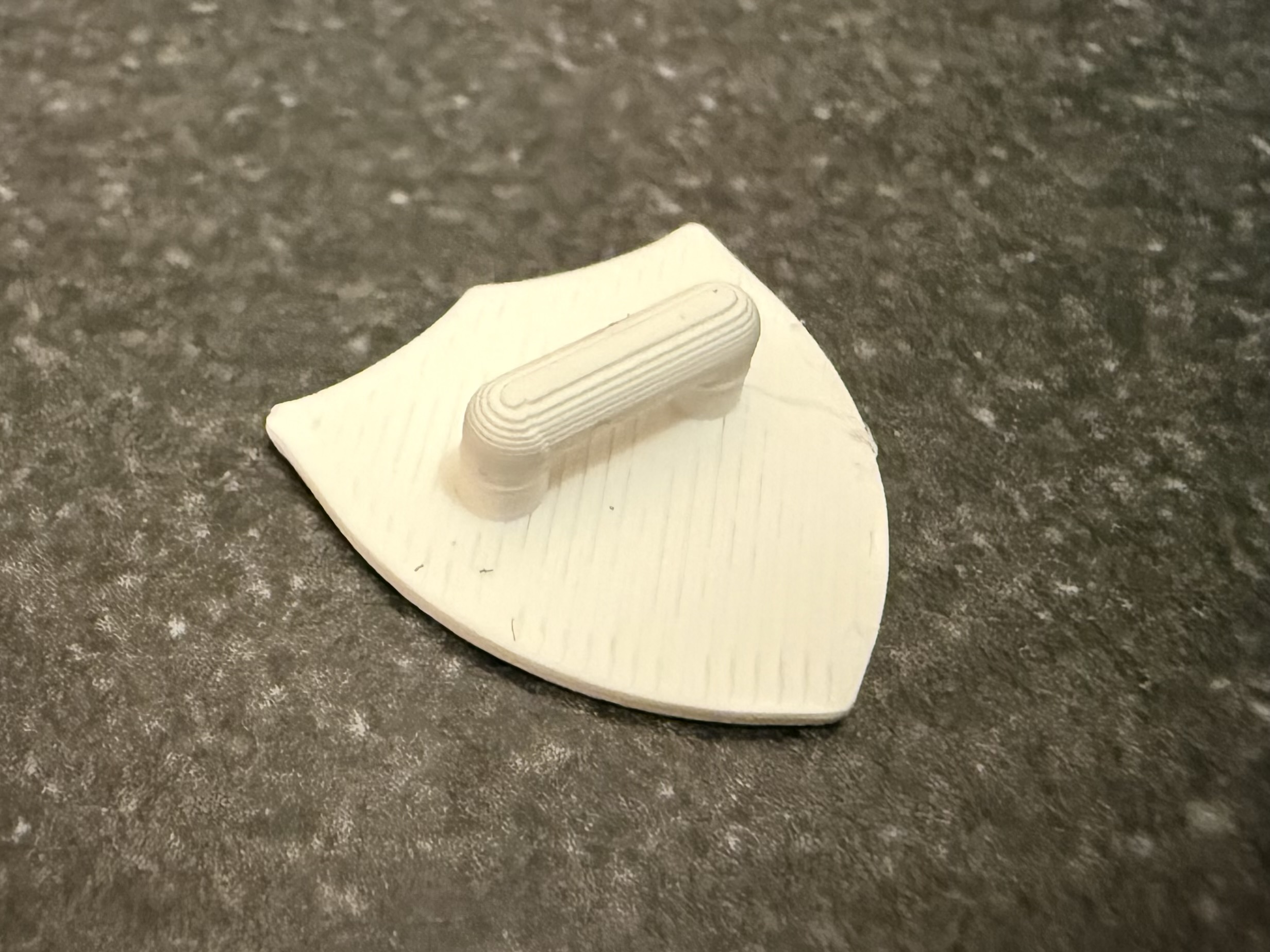 Miniatura 2 do modelo 3D Blank Shield for Brick Character
