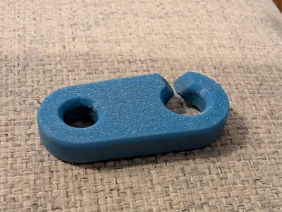 TPU flag pole clip with PETG core