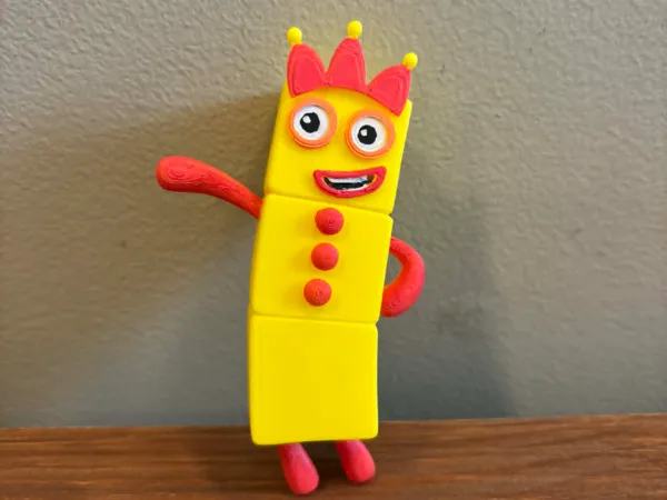 https://makerworld.bblmw.com/makerworld/model/US5672d75312cee1/design/1f8cf0cb6b1a91be.jpg