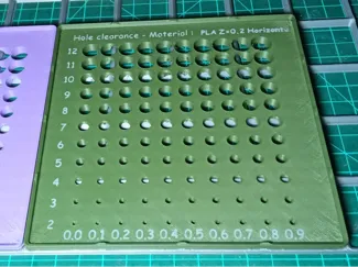 Hole test board Gridfinity