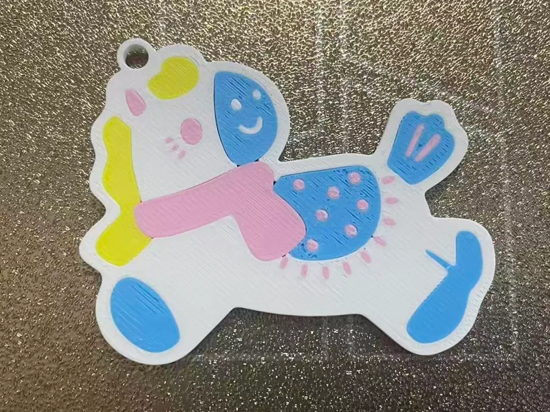 可爱小马钥匙扣