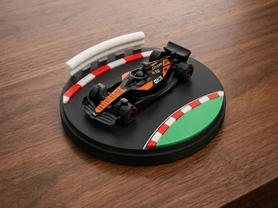 1:64 Desk Track Display