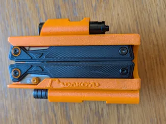 Dakoyu X1 Anniversary II edition multitool holster