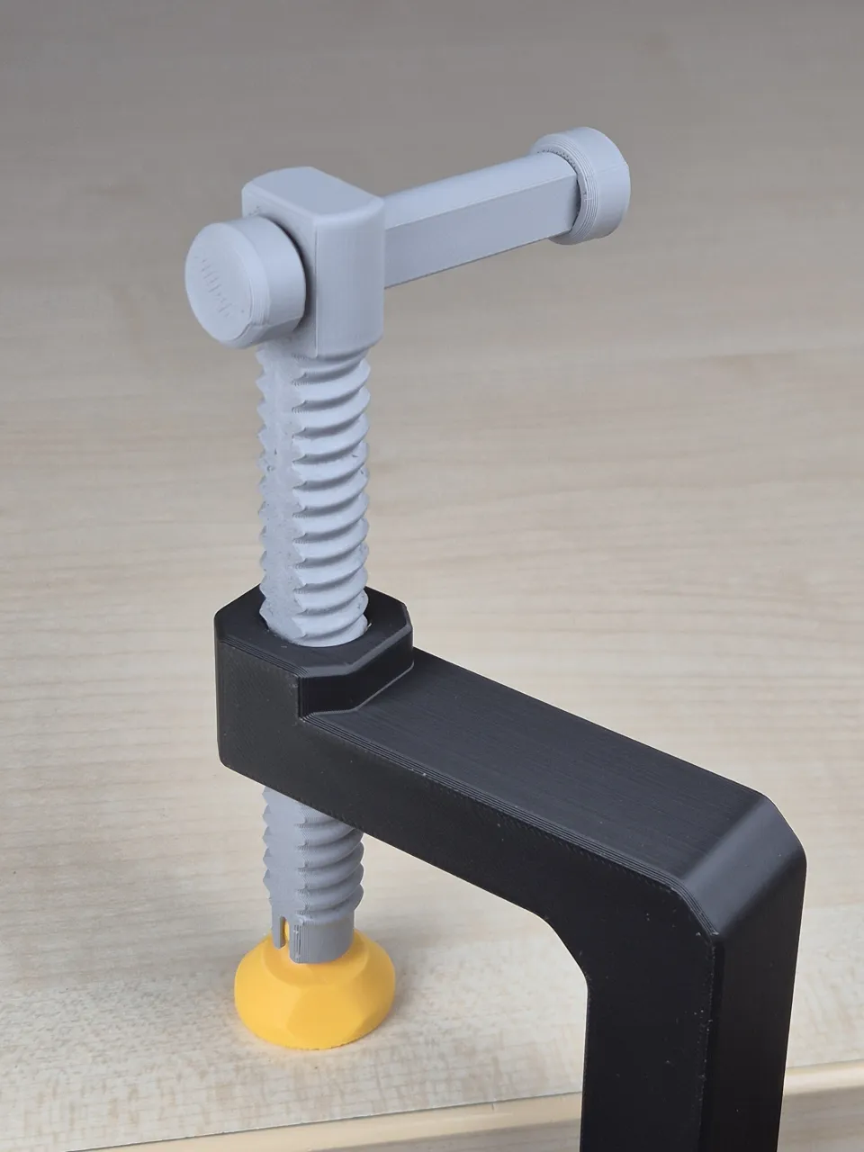 100% 3D-Printed C-Clamp view 3