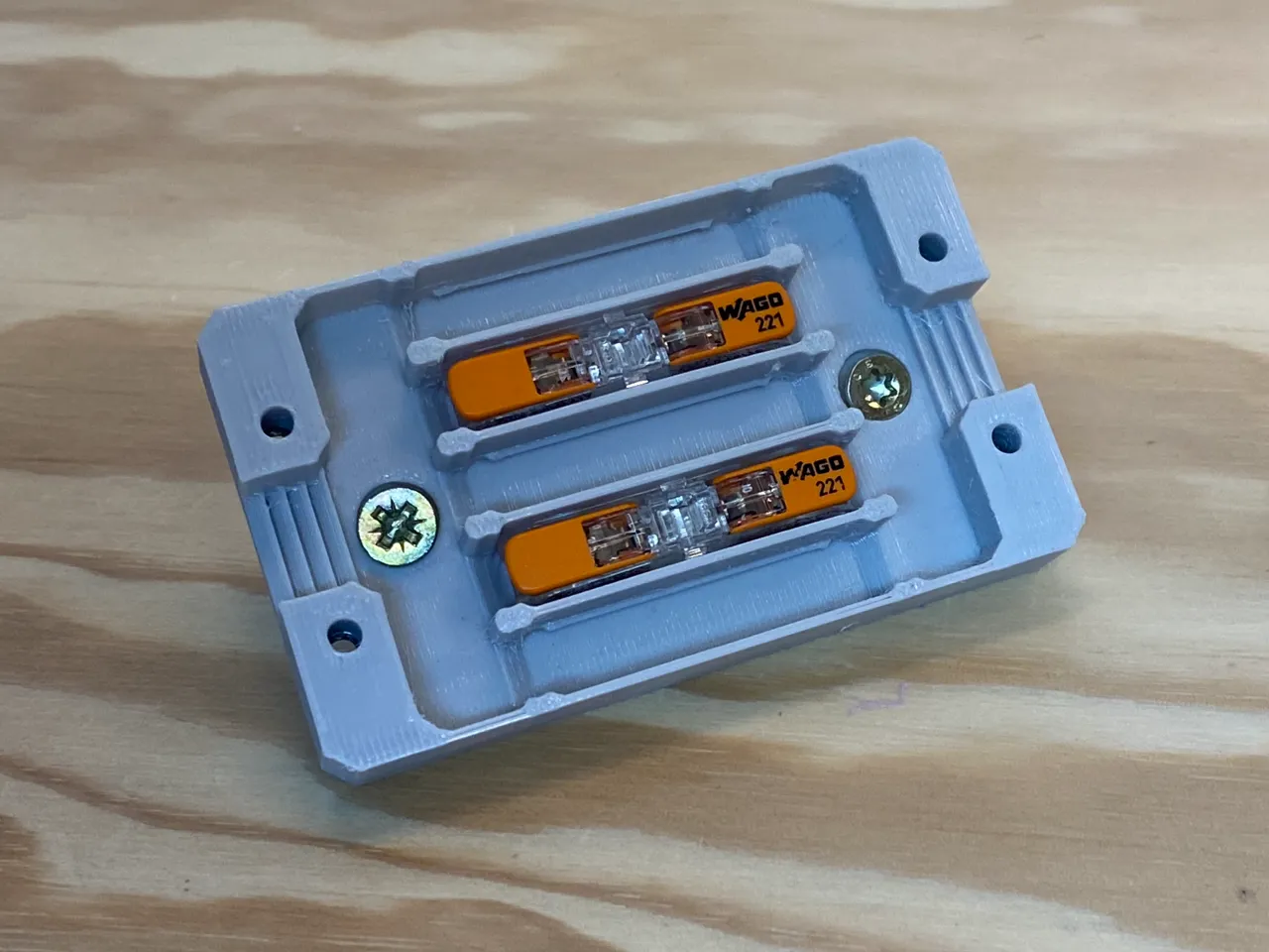 Extension box for WAGO 221 splicing connectors view 3