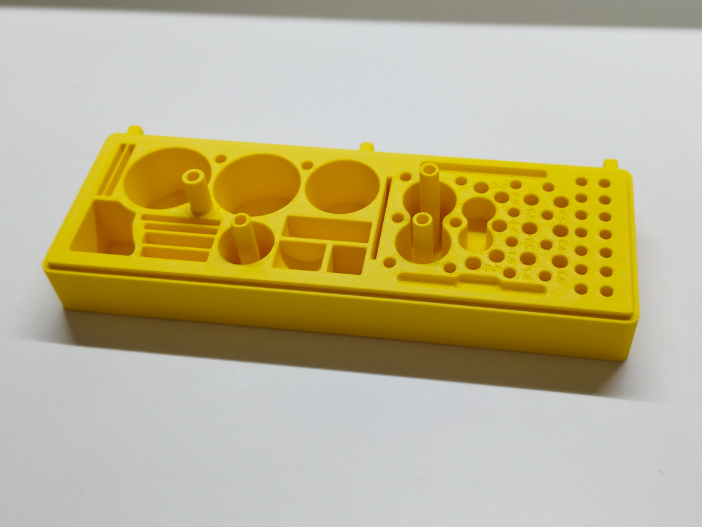 Miniatura 1 do modelo 3D 电动打磨头收纳盒V1.0