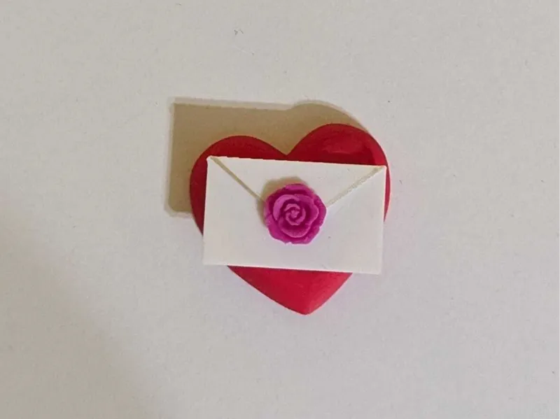 Heart with Letter and Rose Token / Love Letter