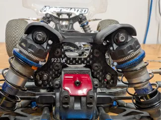 RC10B74.2 Front shock tower protector