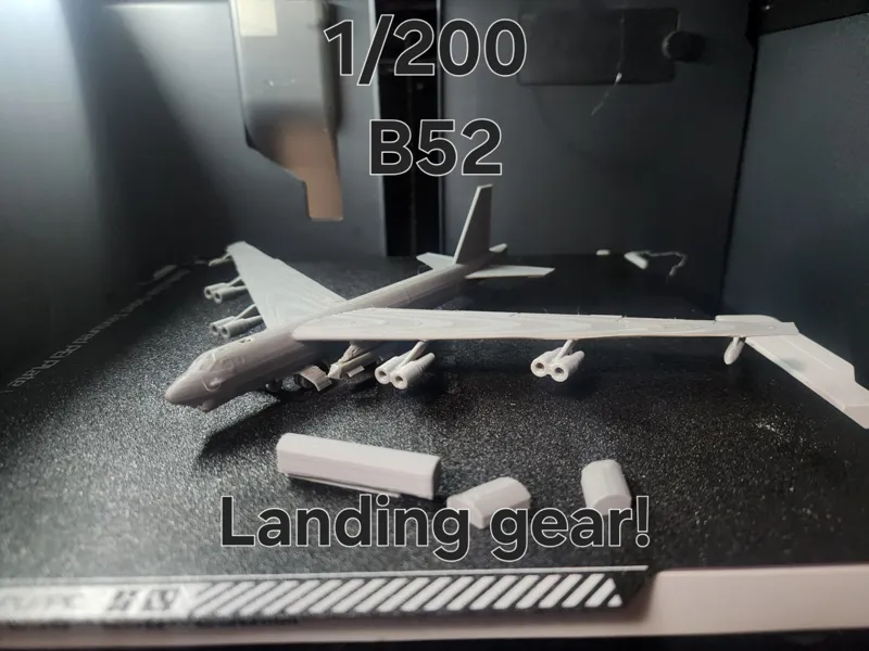 B52 model (landing gear) 1/200 scale