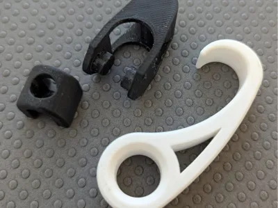 Sailboat rope hook and swiveling deck mount