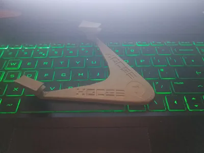 starborn runner display stand