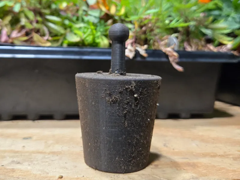 Speed Dibbler–For Fast, Clean Seedling Transplants