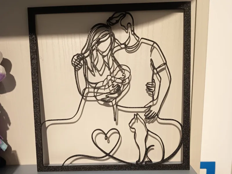 quadretto famiglia con neonato e gatto line art
