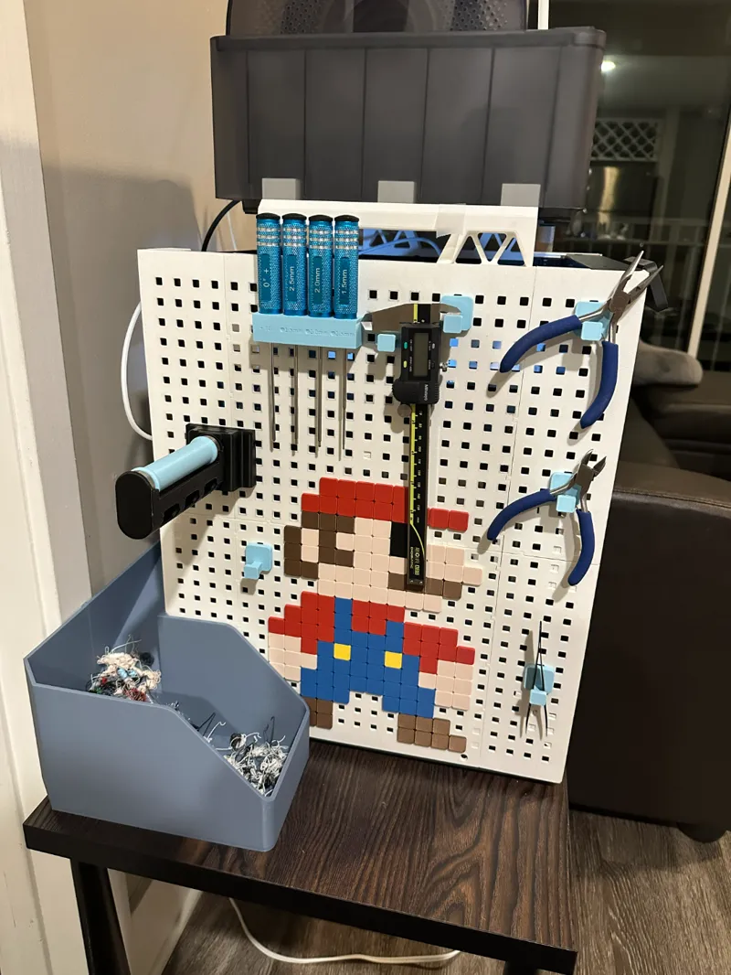 Bambu Pegboard Pixel
