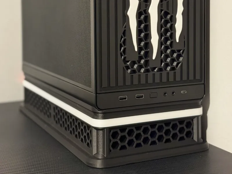 Lian Li A3 Riser External Intake Fans + RGB Light