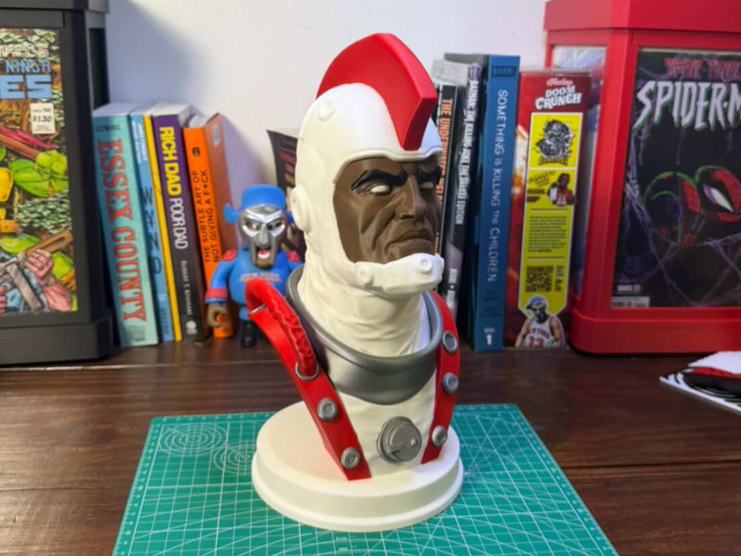 Divinity Spaceman Bust