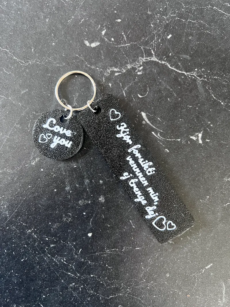 "Love you" tag for keychain