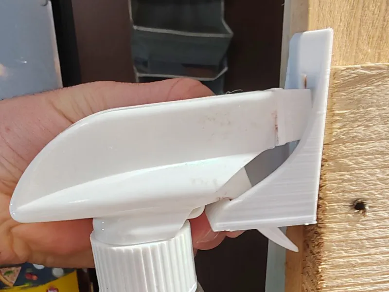 Porta Bottiglia Spray
