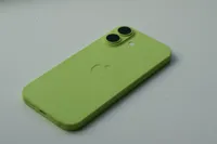 IPhone 17 without colored apple logo