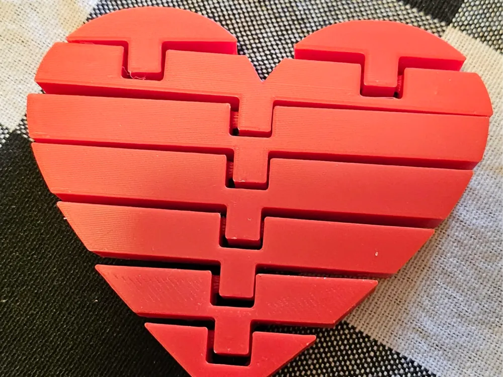 Flexi Heart - Free 3D Print Model - MakerWorld