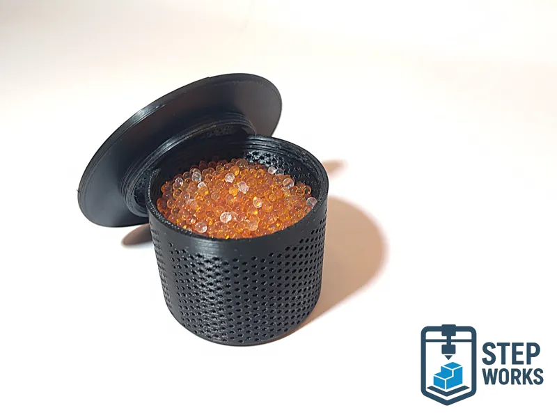 Desiccant container