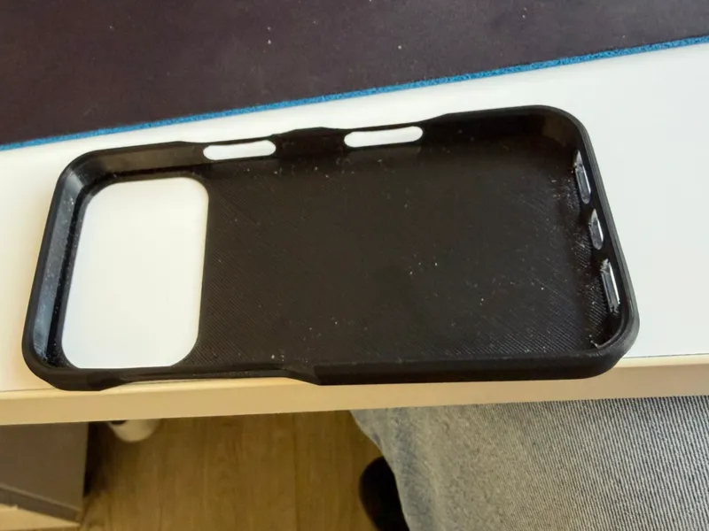 Iphone 17 Pro Cover