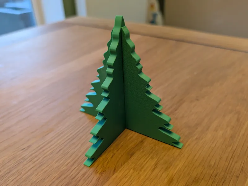 Interlocking Christmas Tree (easy print!)