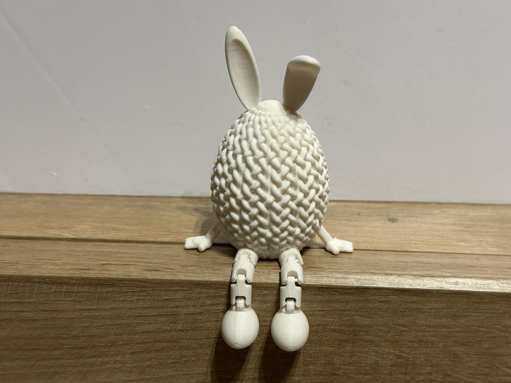 Miniatura 1 do modelo 3D Articulated  Knitted Easter Egg