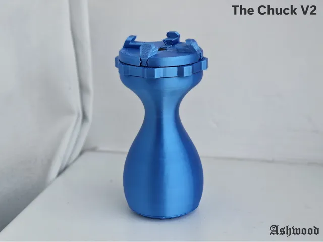 Miniature painting handle: "The Chuck V2"
