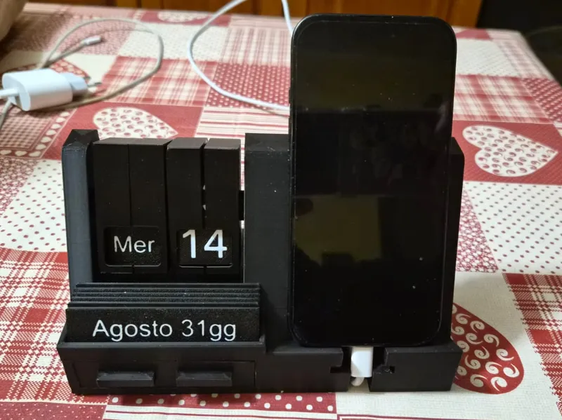 Dock Scrivania Calendario e Stazione ricarica