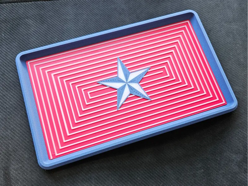 Patriotic Spiral Organization Tray