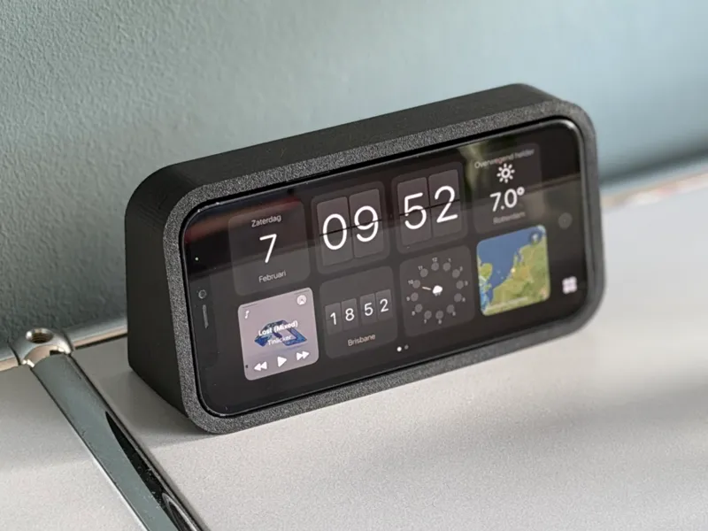iPhone 12 dock for HomeDash app