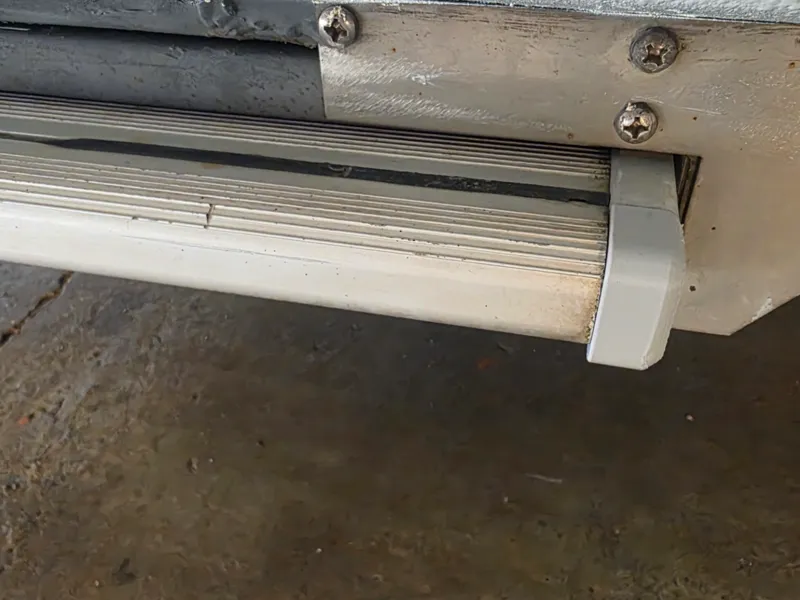 Omni Step end plug