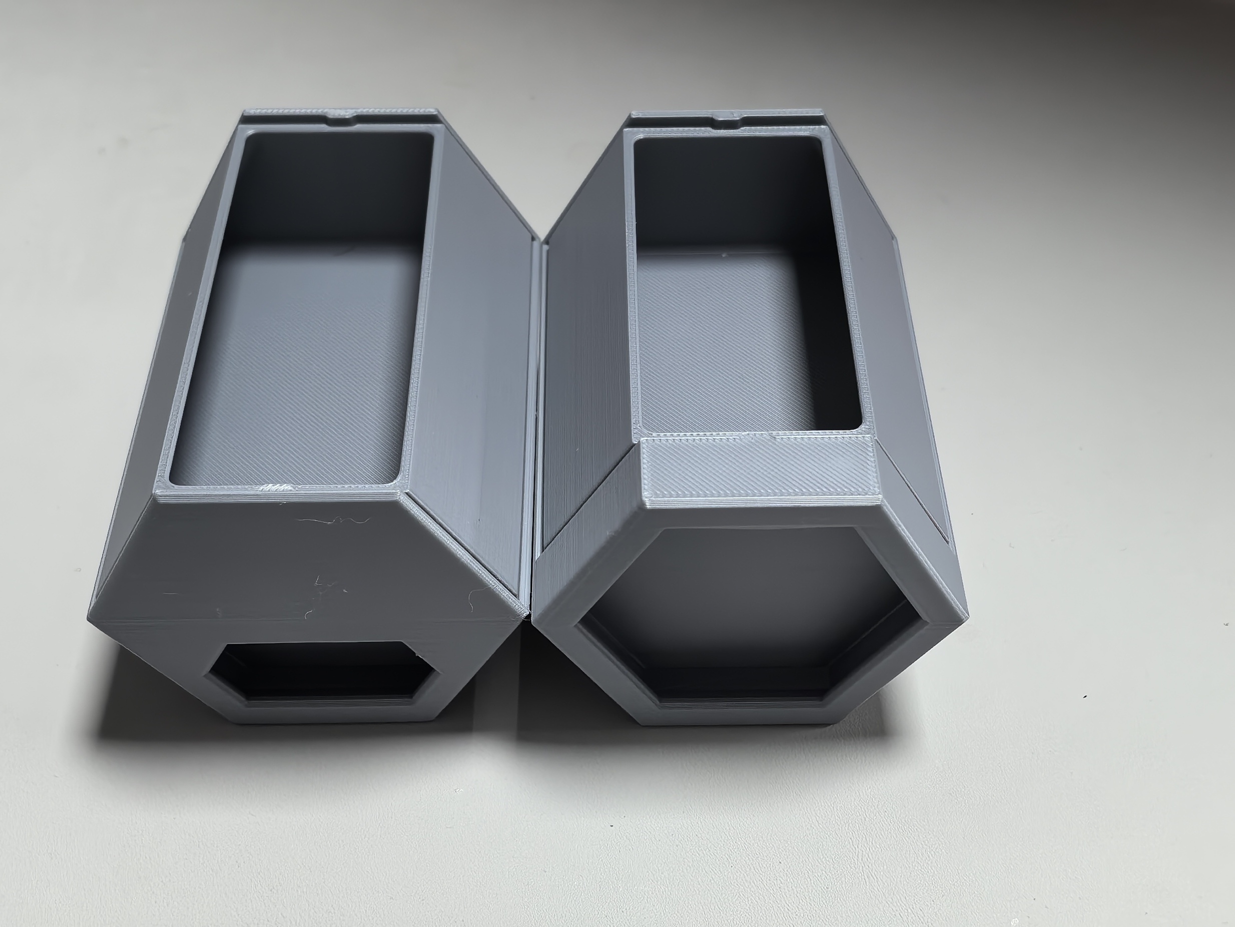 Miniatura 7 do modelo 3D 蜂巢桌面零件收纳盒、笔筒