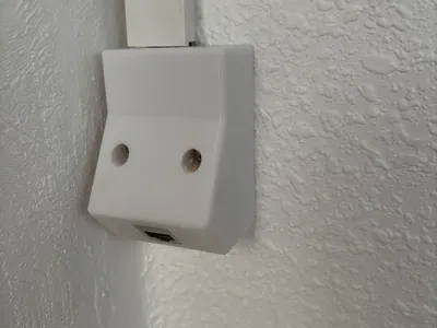 RJ45 Keystone Wall Outlet with 45-degree