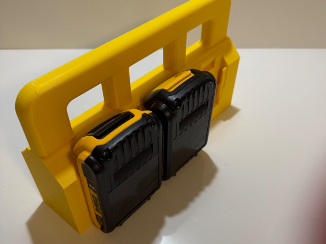 6-Slot Dewalt Battery Caddy / Organizer